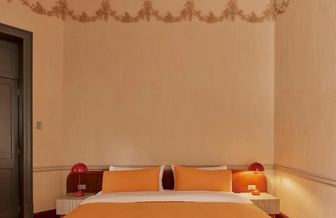 Maison Celeste-1